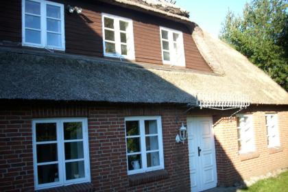 Großes Reet gedecktes Ferienhaus Ostsee Schlei Kappeln