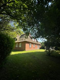 Großes Reet gedecktes Ferienhaus Schlei Ostsee Kappeln