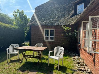 Großes Reet gedecktes Ferienhaus Schlei Ostsee Kappeln