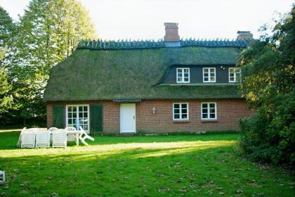 Großes Reet gedecktes Ferienhaus Ostsee Schlei Kappeln