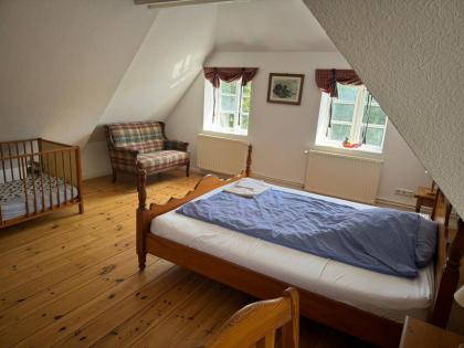 Großes Reet gedecktes Ferienhaus Schlei Ostsee Kappeln